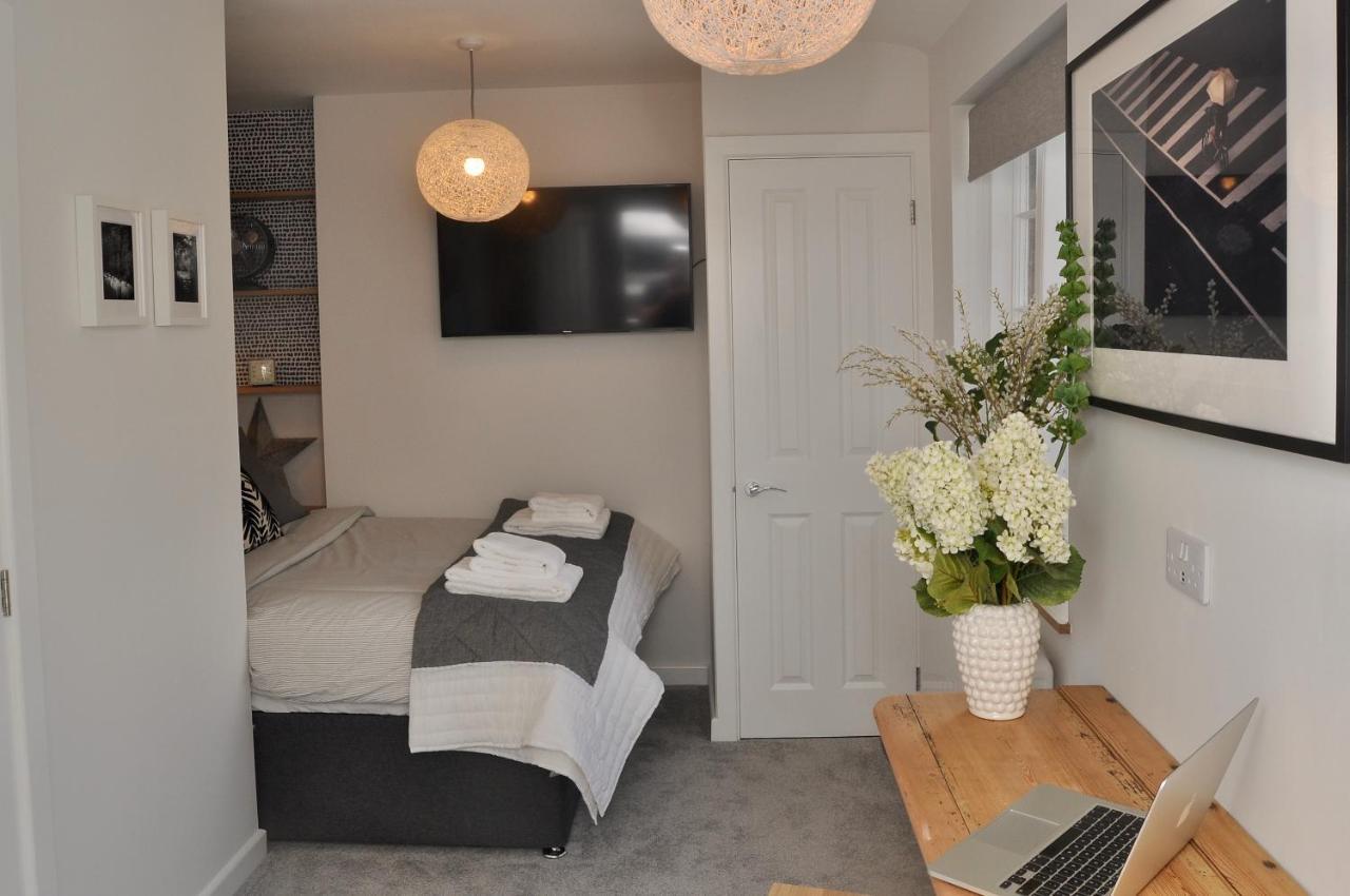 Bridge Street Apartments. Boutique Style Luxury, In The Heart Of Taunton. Bagian luar foto